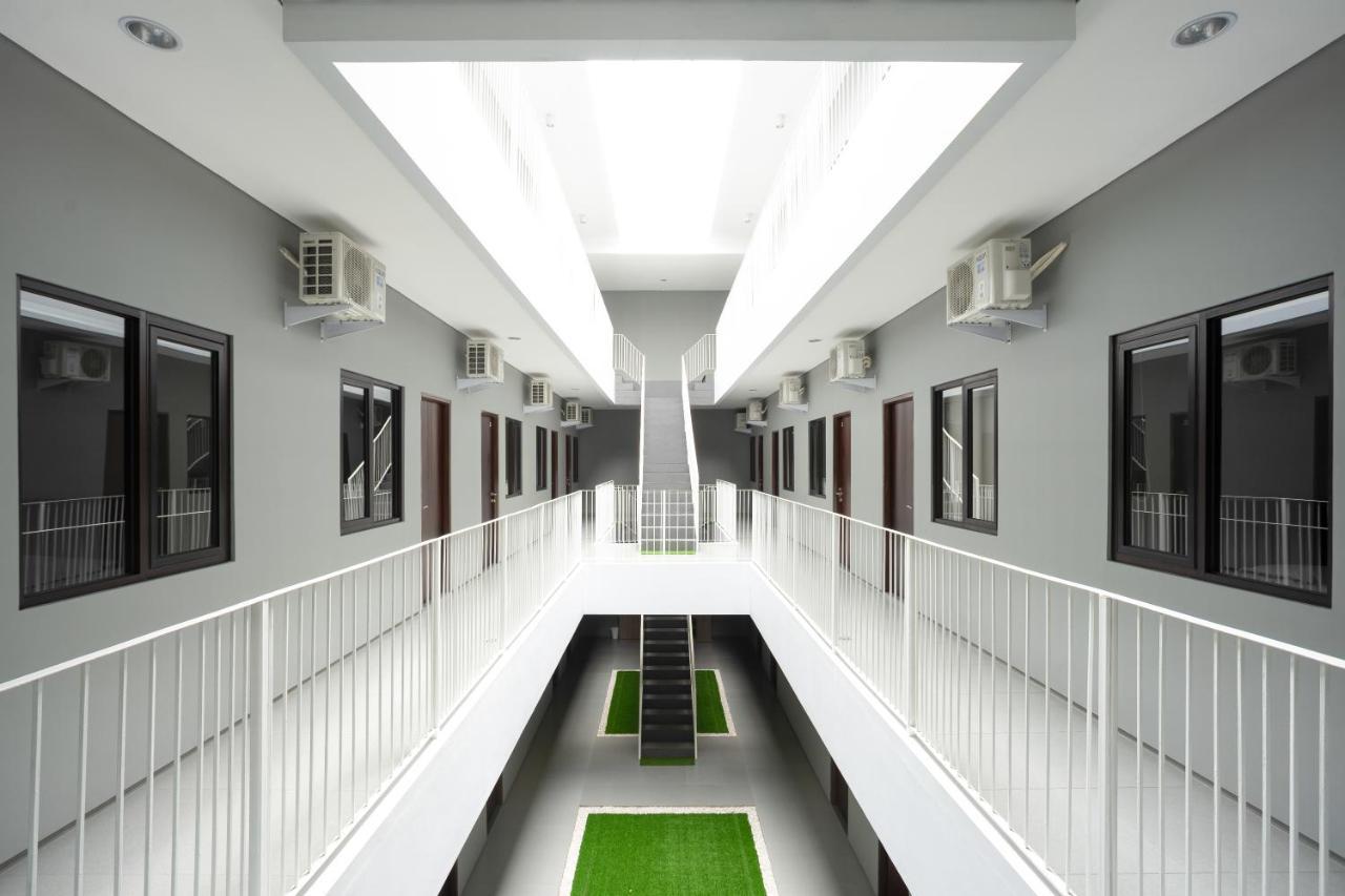 Reddoorz Plus Near Jiexpo Kemayoran Τζακάρτα Εξωτερικό φωτογραφία