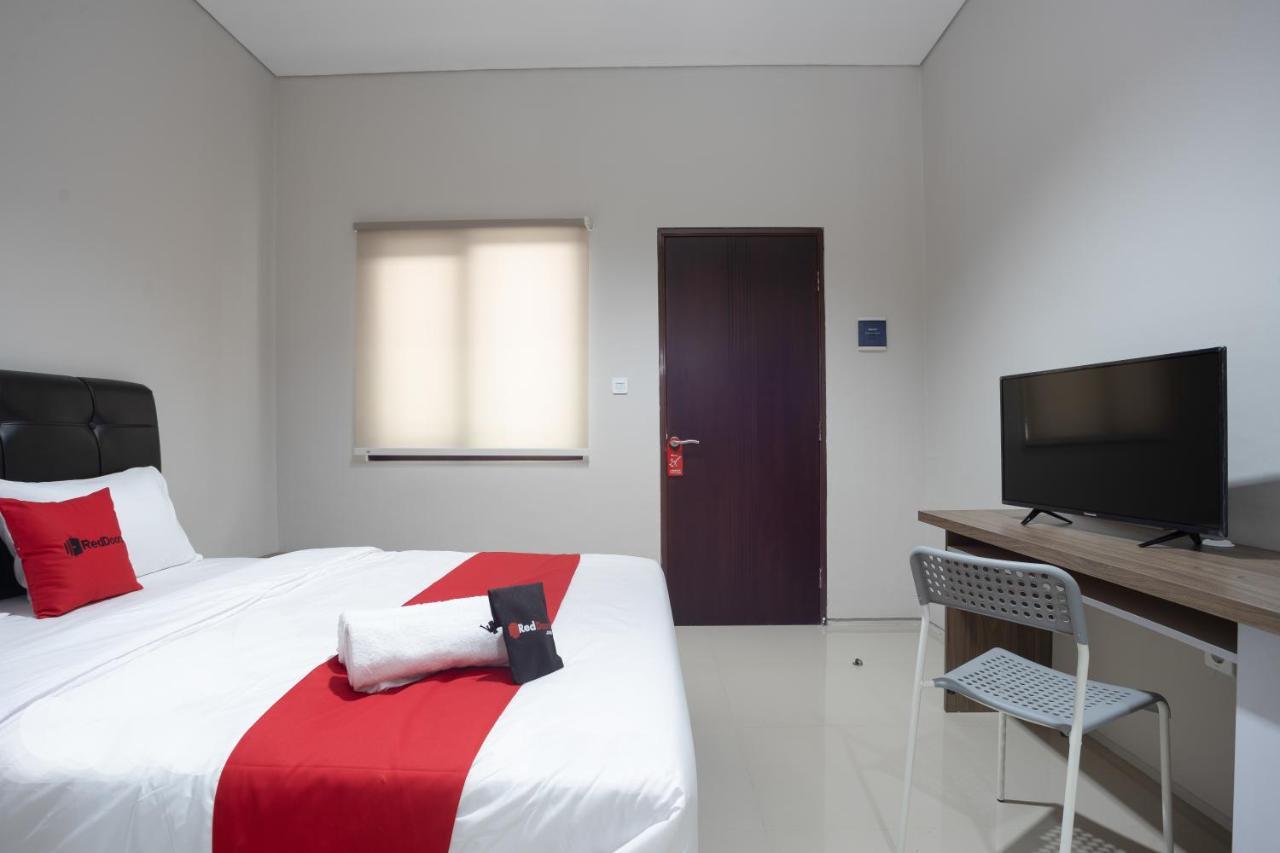 Reddoorz Plus Near Jiexpo Kemayoran Τζακάρτα Εξωτερικό φωτογραφία