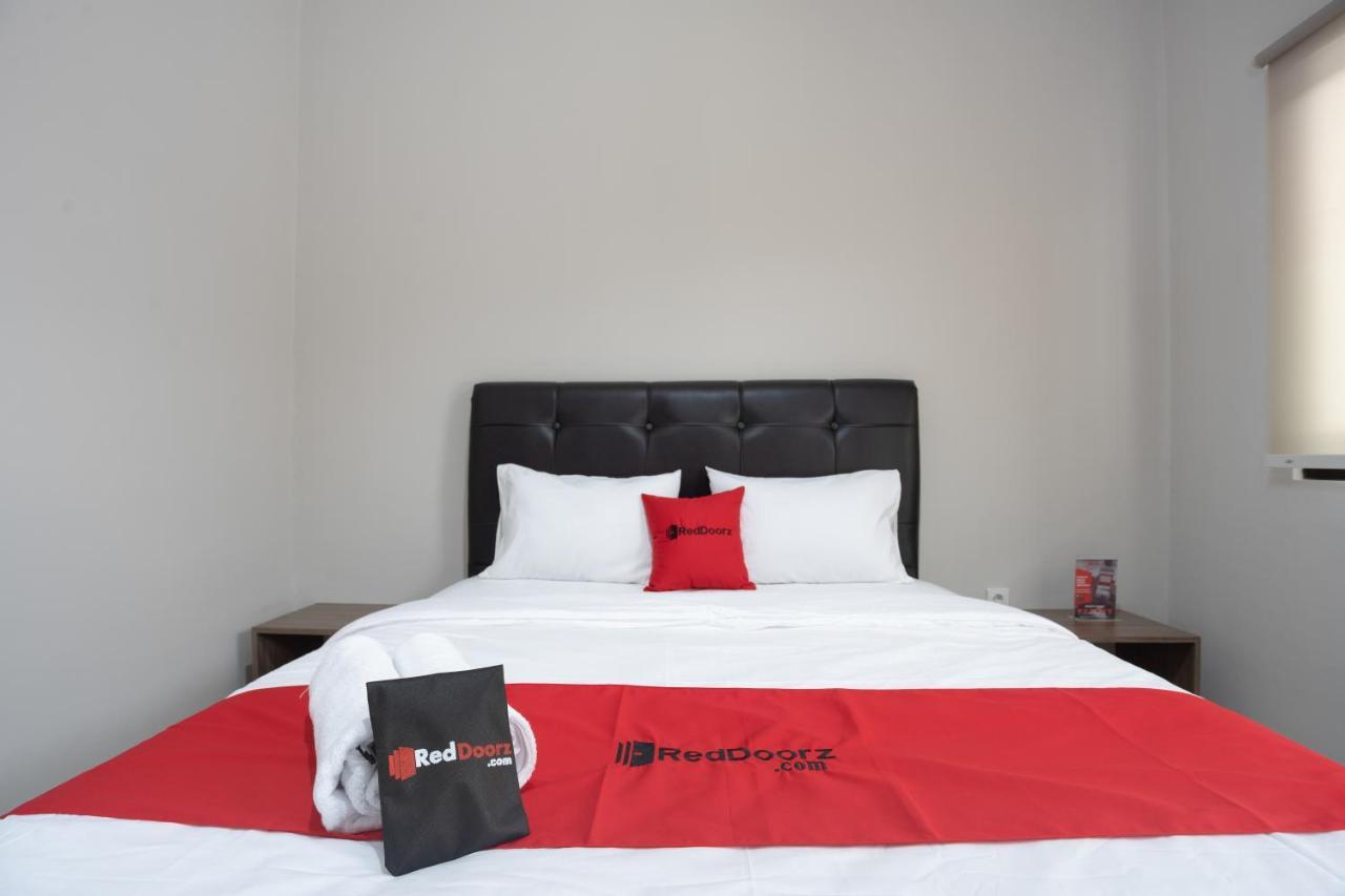 Reddoorz Plus Near Jiexpo Kemayoran Τζακάρτα Εξωτερικό φωτογραφία